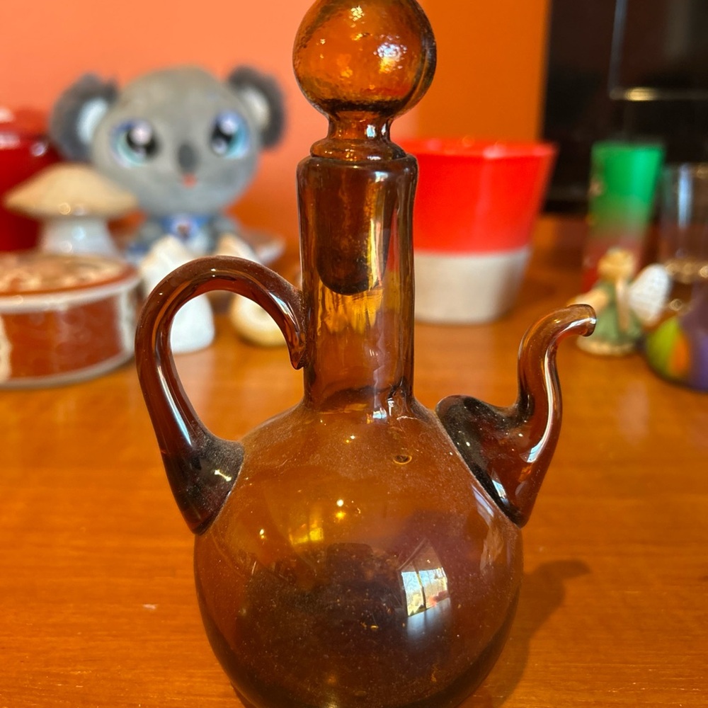 Vintage Amber Glass Oil Cruet With Pour Spout & Stopper Hand Blown Glass